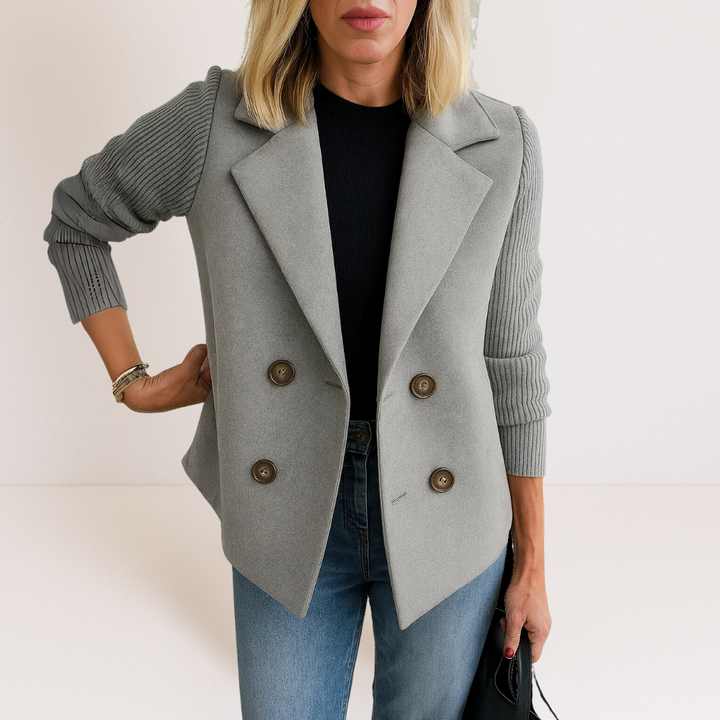 Martine – Blazer Cruzado de Comodidad Moderna y Elegancia Atemporal